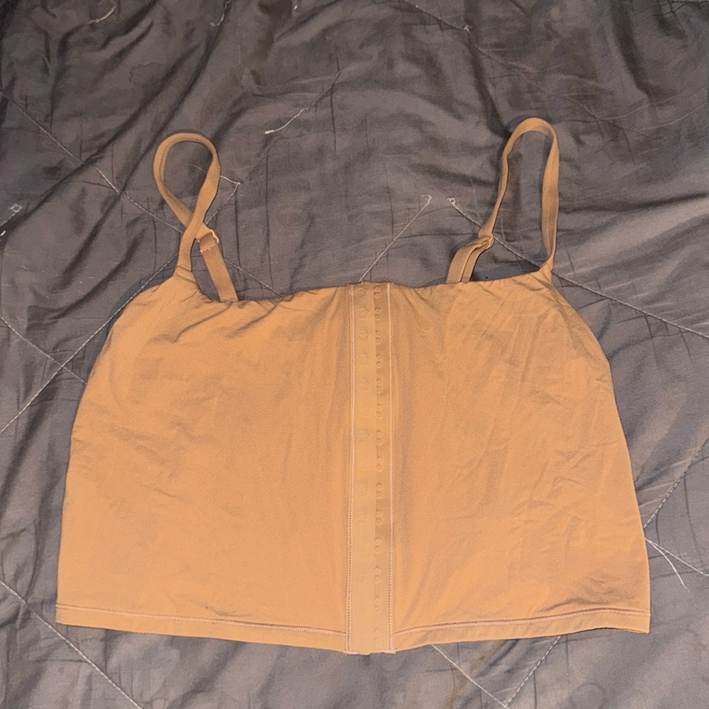 SKIMS FITS EVERYBODY ADAPTIVE CAMI TANK